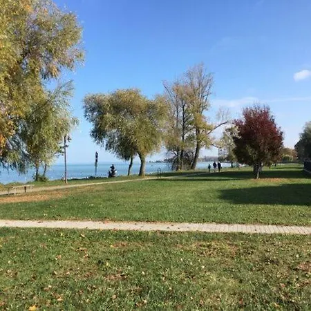 Апартаменты Summer Beach Apartman Siofok